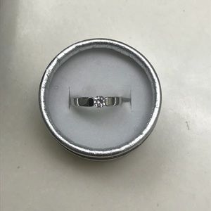 Women’s ring
